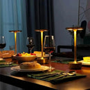 Luminária de Mesa LED Sem Fio Metal Light Copenhagen